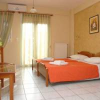 Tsironis Rooms 