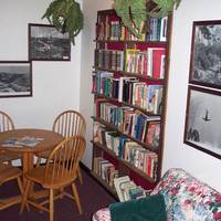 Cascades Lodge 