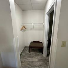 Colonial Motel 