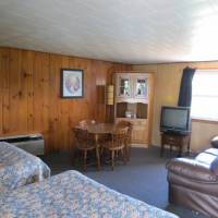 Blue Sky Motel 