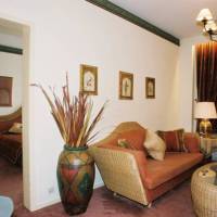 Nepheli Hotel 