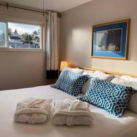 Buccaneer Inn 