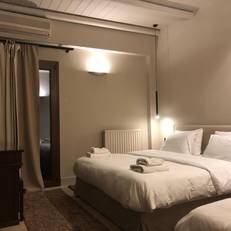 Anesis Hotel 