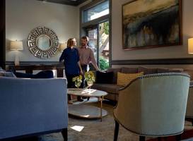 East Bay Inn 
