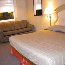 Hillside Inn 