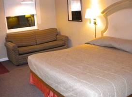 Hillside Inn 