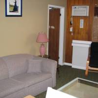 Plaza Motel 