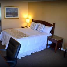 Wayne Inn 
