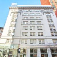 Hotel 373 