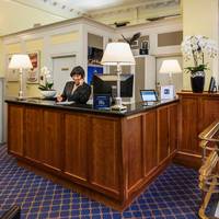 LHotel 