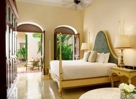 Casa Lecanda Boutique Hotel 