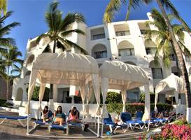 Hotel Sierra Mar at Tesoro 