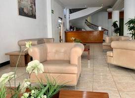 Hotel Capri de Leon