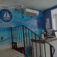 Nautico Inn
