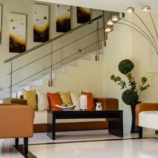 H177 Hotel 
