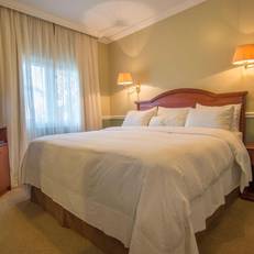 Hotel Villa Morra Suites 