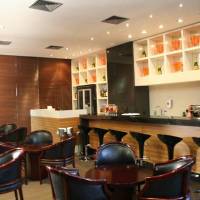 Naoum Plaza Hotel 