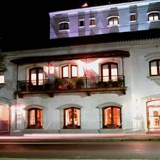Solar De La Plaza 