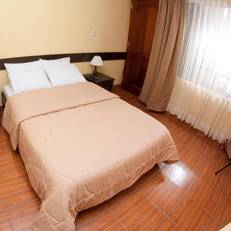 Yucay Plaza Inn 