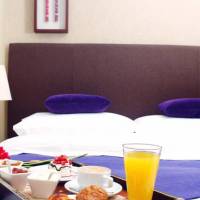 Tayka Suites 