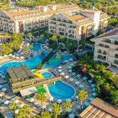 Crystal Palace Luxury Resort & Spa 
