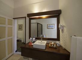 Sandies Tropical Village 