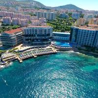 Charisma De Luxe Hotel 