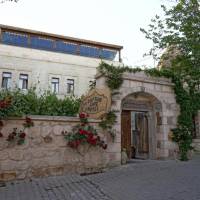 Safran Cave Hotel 