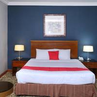 City Plaza Hotel 