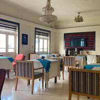 New Park Hotel 