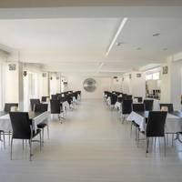 Ayapam Hotel 