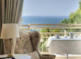 Hotel Carina 
