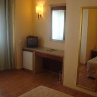 Floria Hotel 