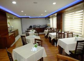 Lifos Hotel 