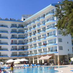 Arora Hotel 