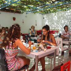 Nese Hotel 
