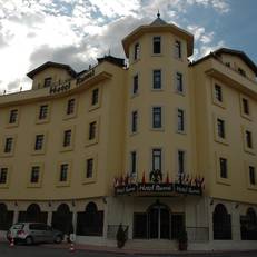Rumi Hotel 