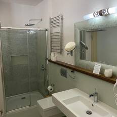 Nisi Hotel 