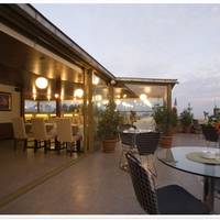 Tan Hotel 