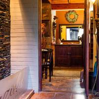 Ama Zulu Guesthouse & Safaris 