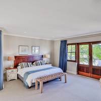 Lavender Manor Guest Lodge 