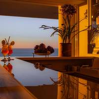 The Clarendon - Bantry Bay 