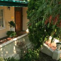 Melville Manor Guest House 