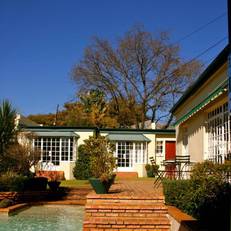 Melville Manor Guest House 