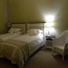 Olive Hill Country Lodge 