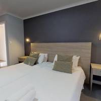 Port View Guest House 