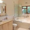 Riversong Guest House 