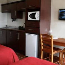 Miles B&B Guest House 
