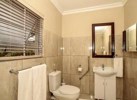Chartwell Guest House 