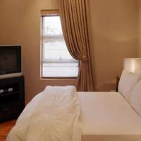 Saffron Guest House 